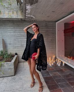 Laura Matamoros feet photo 7