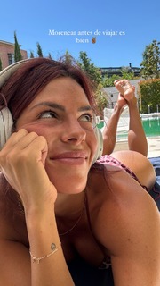 Laura Matamoros feet photo 4