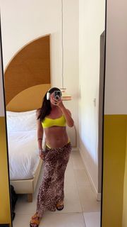 Laura Matamoros feet photo 9