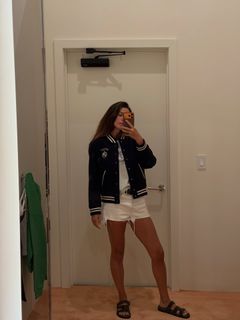 Laura Matamoros feet photo 3