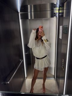Laura Matamoros feet photo 10