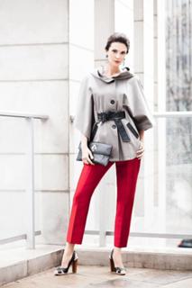 Laura Mennell feet photo 20