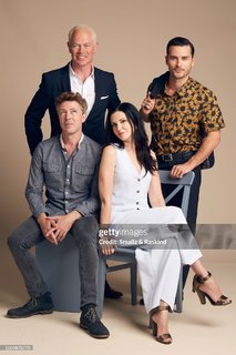 Laura Mennell feet photo 10