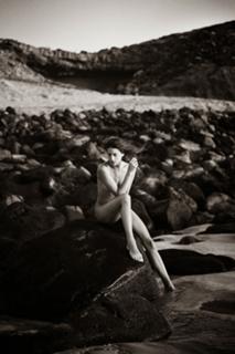 Laura Moure feet photo 12
