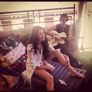 Laura Moure feet photo 7