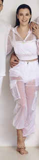 Laura Naries feet photo 10