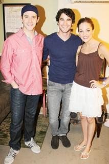 Laura Osnes feet photo 7