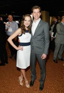 Laura Osnes feet photo 7