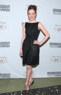 Laura Osnes feet photo 13