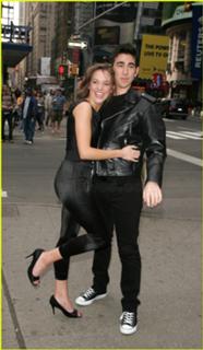 Laura Osnes feet photo 19