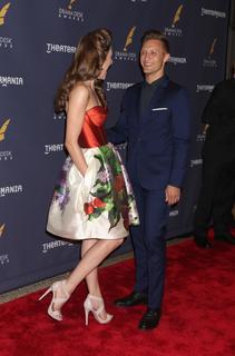 Laura Osnes feet photo 16