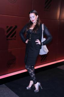 Laura Osswald feet photo 20