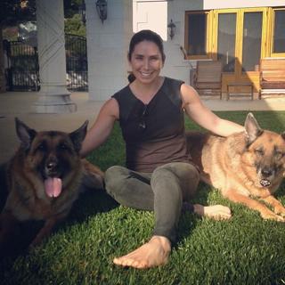 Laura Posada feet photo 12