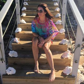 Laura Posada feet photo 7