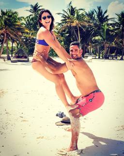Laura Posada feet photo 13