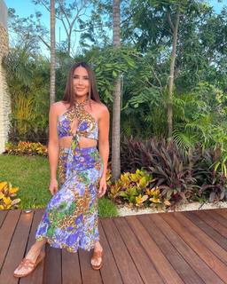 Laura Posada feet photo 16