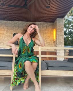 Laura Posada feet photo 14