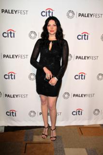 Laura Prepon feet photo thumbnail