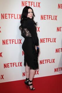 Laura Prepon feet photo thumbnail