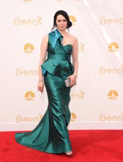 Laura Prepon feet photo thumbnail