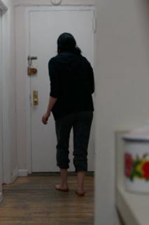 Laura Prepon feet photo thumbnail