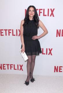 Laura Prepon feet photo thumbnail
