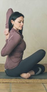 Laura Prepon feet photo 4