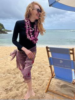 Laura Prepon feet photo thumbnail