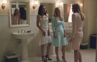 Laura Ramsey feet photo thumbnail