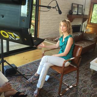 Laura Regan feet photo 16