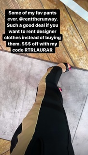 Laura Rutledge feet photo thumbnail