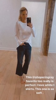 Laura Rutledge feet photo thumbnail