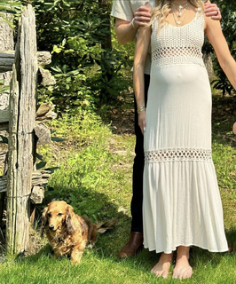 Laura Rutledge feet photo thumbnail