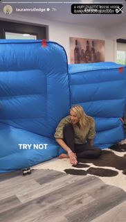 Laura Rutledge feet photo 3