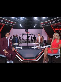 Laura Rutledge feet photo 5