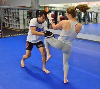 Laura Sanko feet photo thumbnail