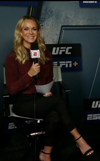 Laura Sanko feet photo thumbnail