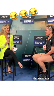 Laura Sanko feet photo thumbnail