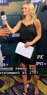 Laura Sanko feet photo thumbnail
