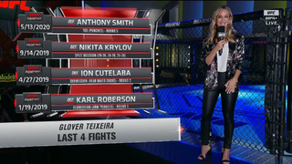 Laura Sanko feet photo thumbnail