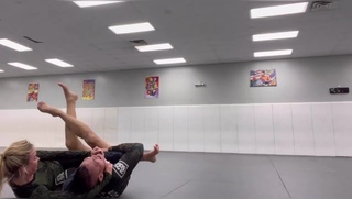 Laura Sanko feet photo thumbnail