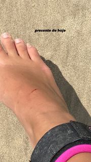 Laura Schadeck feet photo 11