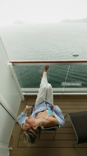 Laura Schadeck feet photo 5