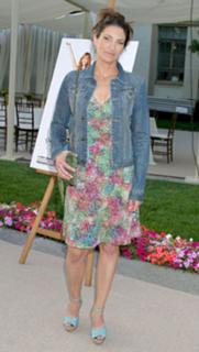 Laura Silverman feet photo 12