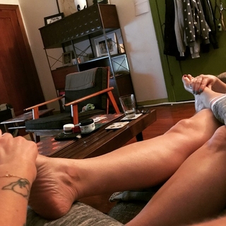 Laura Silverman feet photo 14