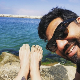 Laura Silverman feet photo 6
