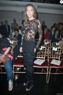 Laura Smet feet photo 11