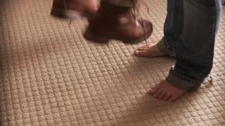 Laura Spencer feet photo thumbnail