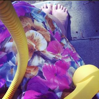 Laura Spencer feet photo thumbnail