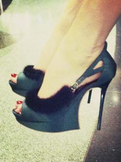 Laura Sánchez feet photo 15